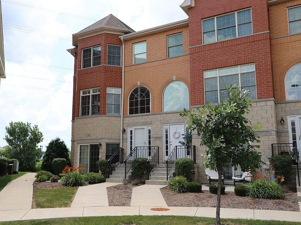 1st image of 17944 Fountain Cir