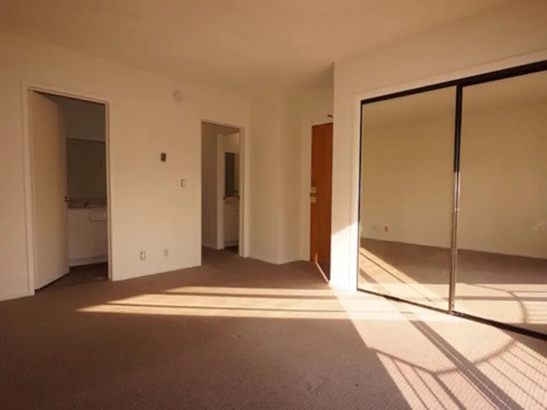 1418 S Bentley Ave #201 — Photo 14