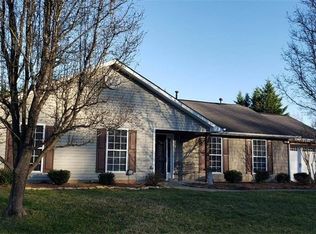 2610 Chestnut Heights Rd, Winston Salem, NC 27107