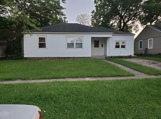 402 Franklin Ave, Warrensburg, MO 64093