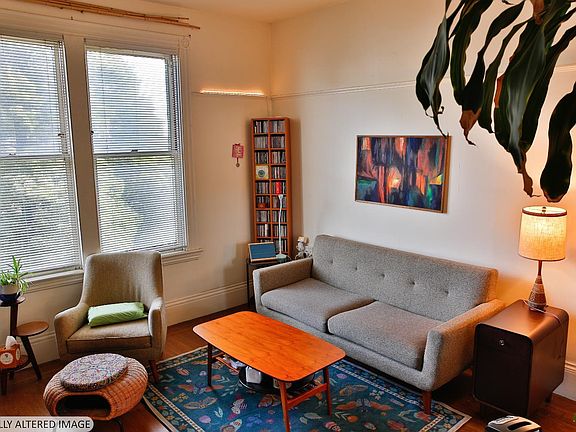 3rd image of 823 Mission Avenue