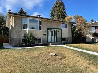 78 E Nichols Cres, Red Deer, AB T4P 1P6