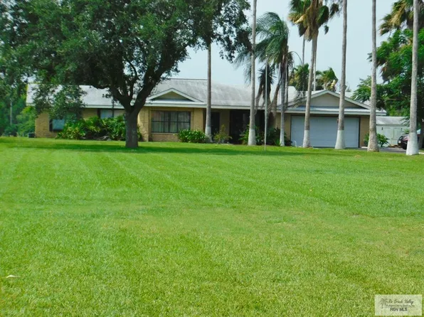 39587 Palm Dr, Bayview, TX 78566