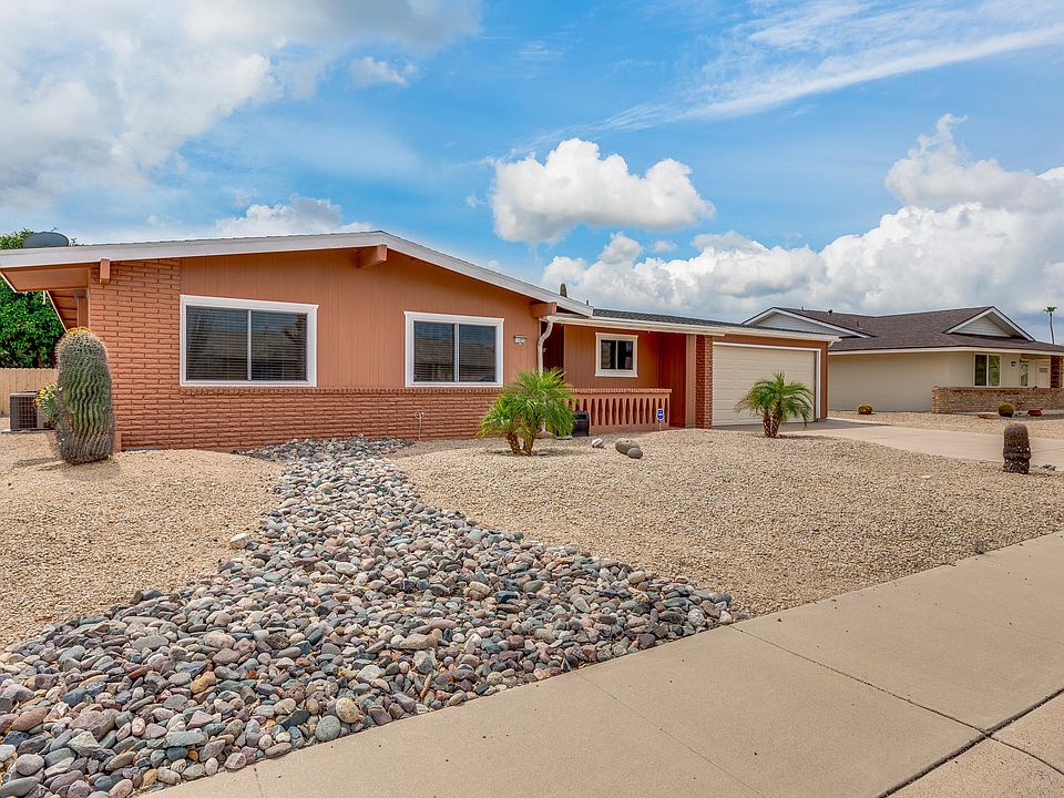 1st image of 11025 W Cheryl Dr