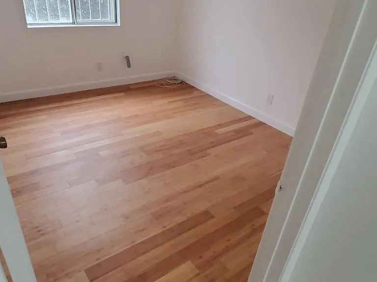 11101 S Mariposa Ave — Photo 11