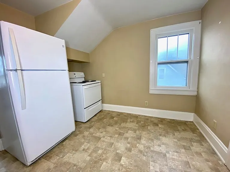 1263 Chicago St — Photo 5