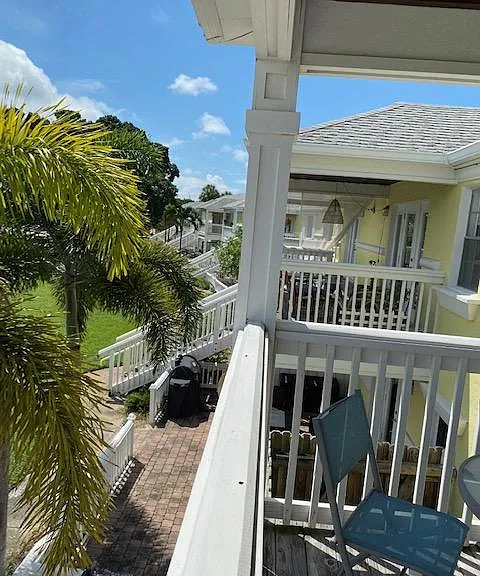 122 Pompano Dr SE — Photo 22