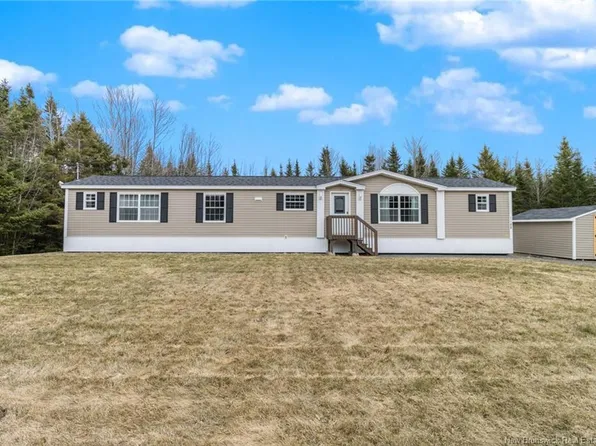 1188 Wilsey Rd, Fredericton, NB E3B 0E3