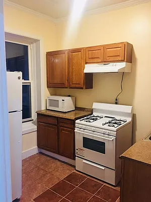 Rented by Sally Raia LLC | media 15