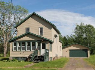 1706 6th St E, Ashland, WI 54806