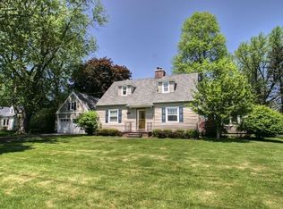 2216 Westside Dr, Rochester, NY 14624