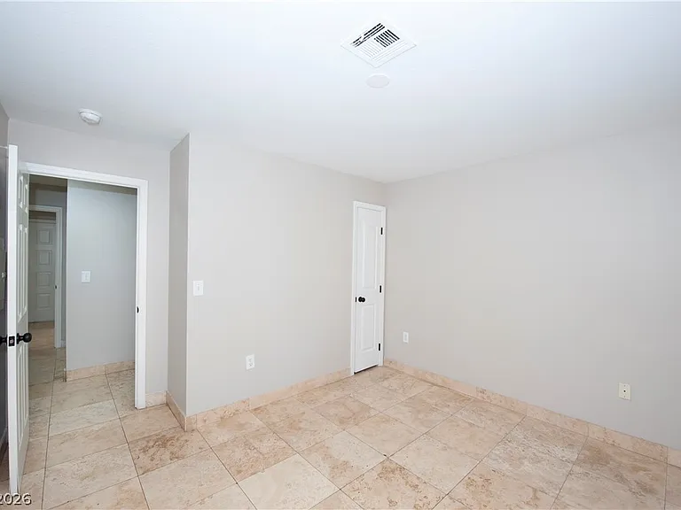8452 Boseck Dr #187 — Photo 22