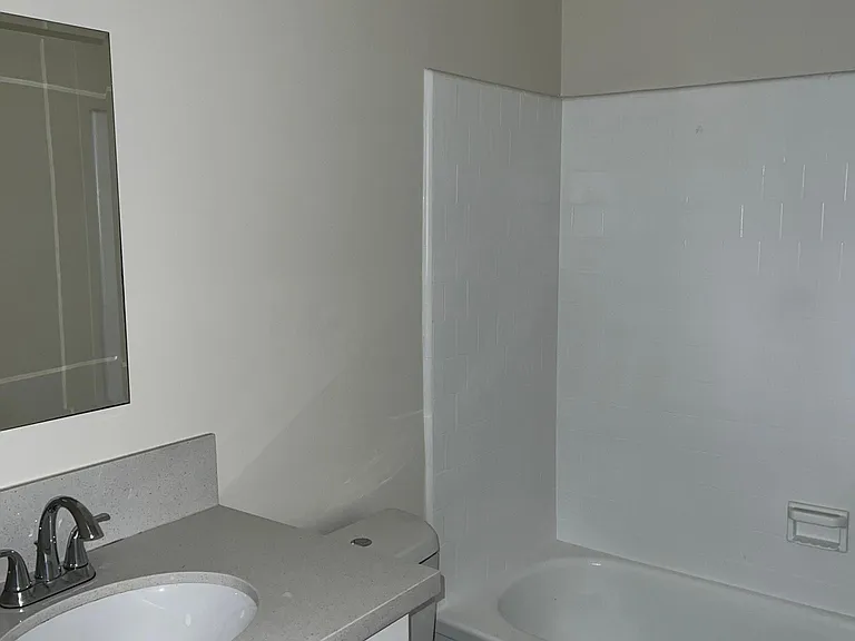 1035 N Edinburgh Ave #1 — Photo 3