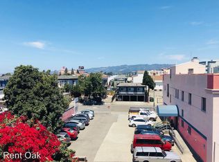 666 17th St APT 6, Oakland, CA 94612