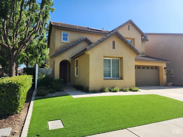 8301 Prentice Hall Dr, Bakersfield, CA 93311