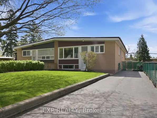 23 Pynford Cres, Toronto, ON M3A 1W7