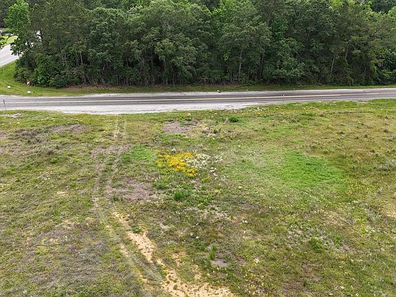 3rd image of Fm 1943 Rd E