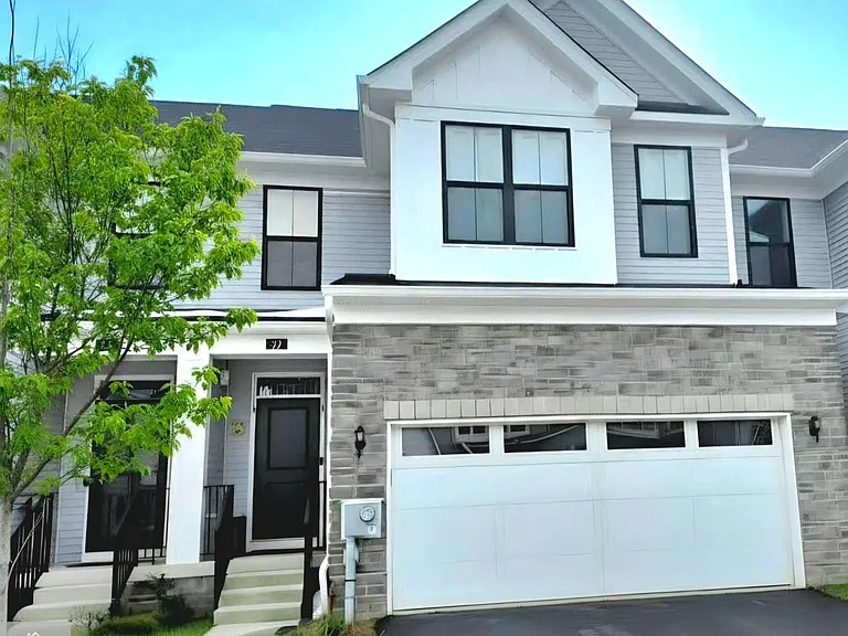 27 Wisteria Ct — Photo 2