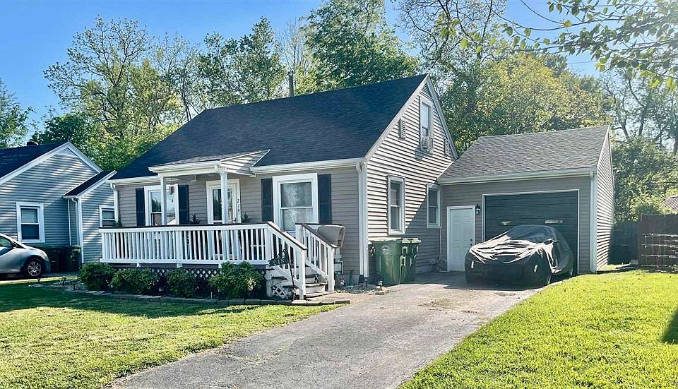 1st image of 218 Tremont Dr