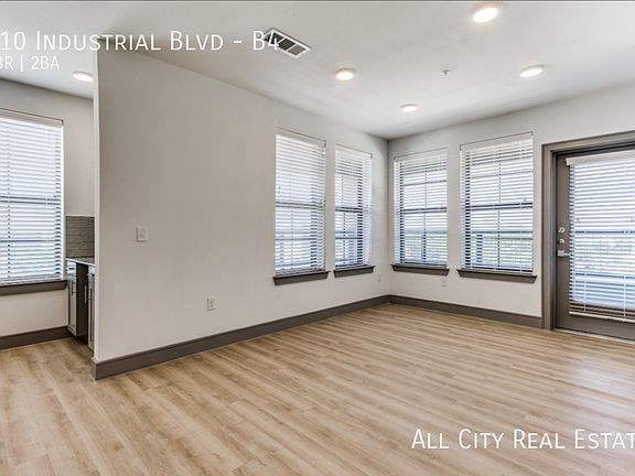 5th image of 210 Industrial Blvd #B4