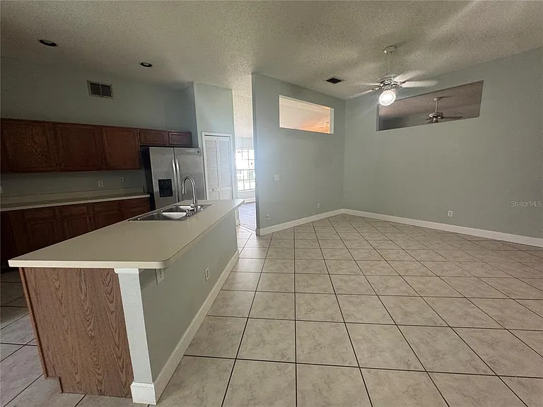 10941 Mill Pond Way — Photo 5
