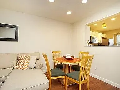 4201 Spyglass Hl — Photo 3