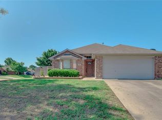 626 Ember Ln, Mansfield, TX 76063
