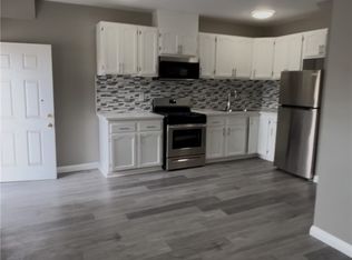 1032 S Normandie Ave APT 104, Los Angeles, CA 90006