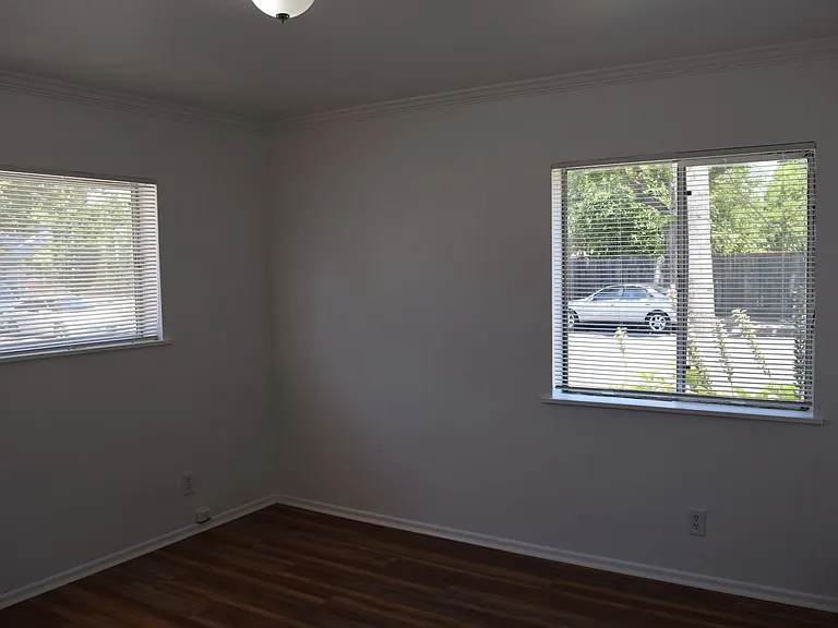 512 Clover St #A — Photo 7