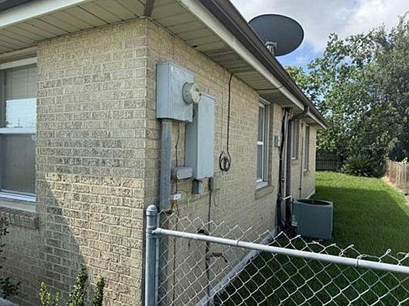 4th image of 204 W Prosper St