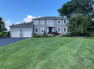 427 Whiton Rd, Neshanic Station, NJ 08853