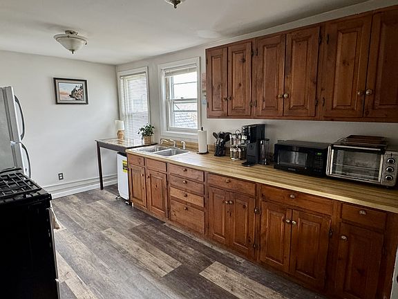Kitchen, from mudroom door.