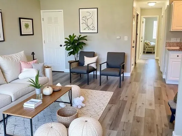10320 Birmingham Way APT 1, Rancho Cordova, CA 95670