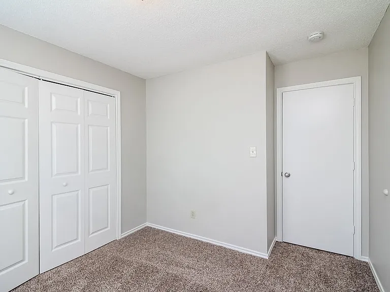 635 Snapdragon Trl — Photo 8