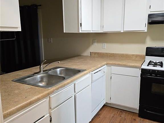 4th image of 1225 Oakplace Dr SW APT D