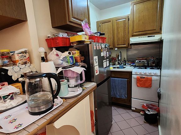 3rd image of 12325 82nd Avenue #2T