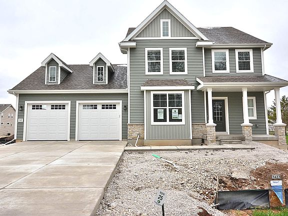 2nd image of 7427 S 49th St