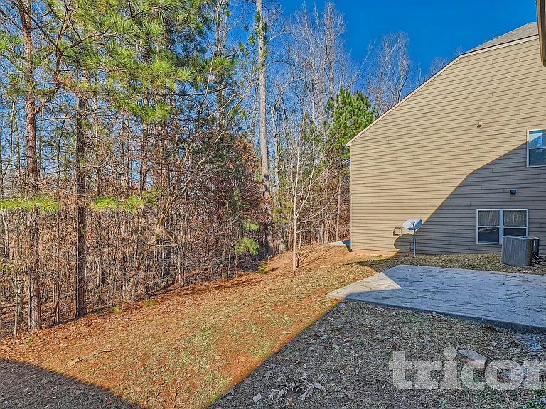 3919 Kingfisher Dr — Photo 23