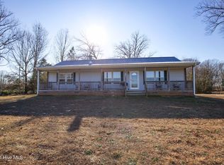 377 Putnam Church Rd, Carthage, NC 28327