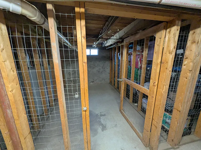 146 Pine St #4 — Photo 13