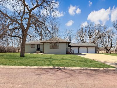 741 Main St, Tracy, MN, 56175