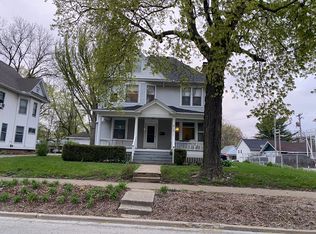 612 W Springfield Ave, Champaign, IL 61820