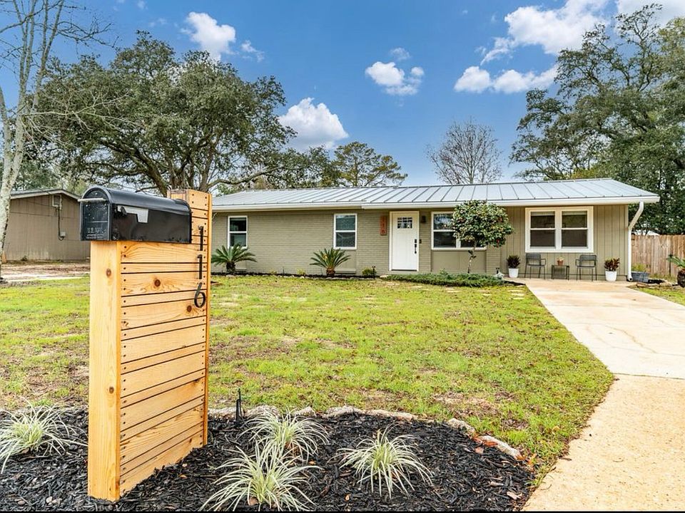 1st image of 116 Audrey Cir
