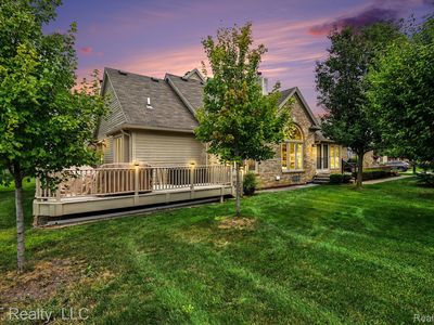 16893 Boulder Way, Macomb, MI, 48042