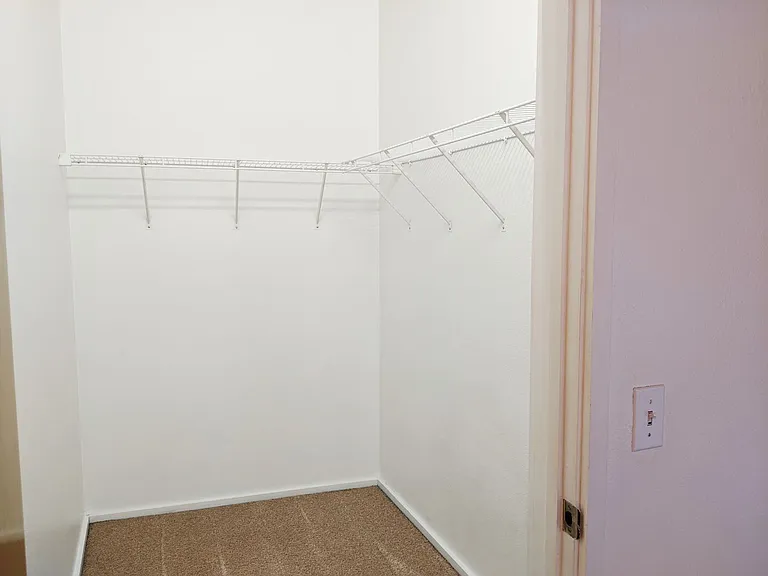 Mercury - Residential — Photo 154