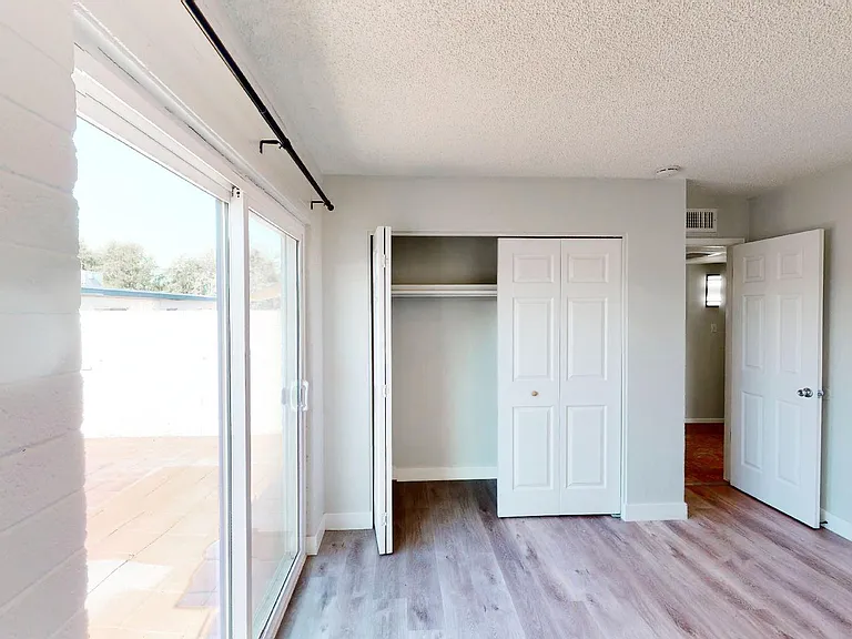 1712-1724 E Ocotillo Rd — Photo 72