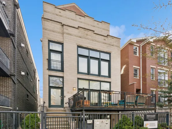 821 N Wood St #2, Chicago, IL 60622