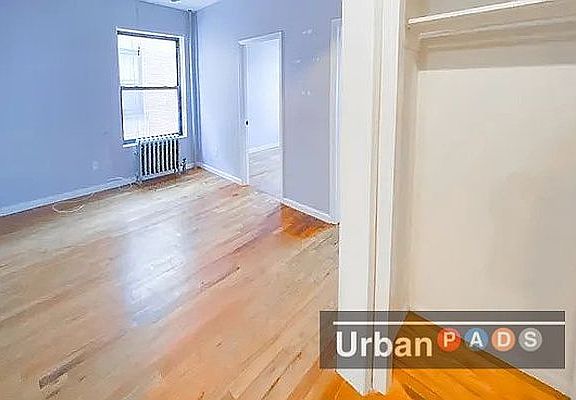 2nd image of 1141 Bergen St APT 6