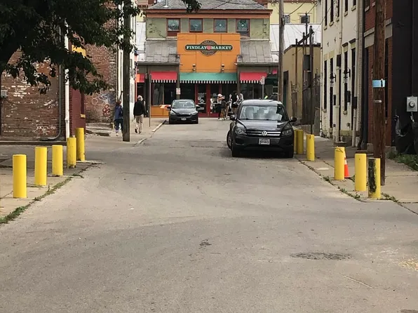 1704 Pleasant St #1F, Cincinnati, OH 45202