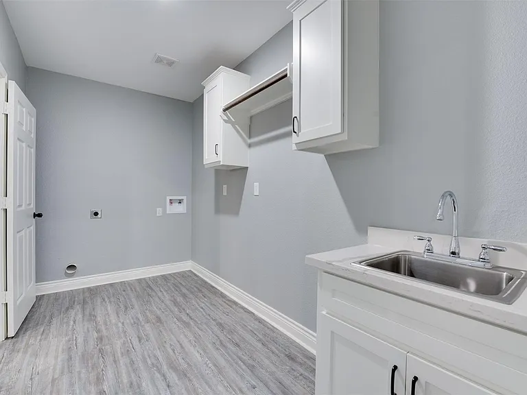 10622 Rustling Oaks Dr — Photo 13